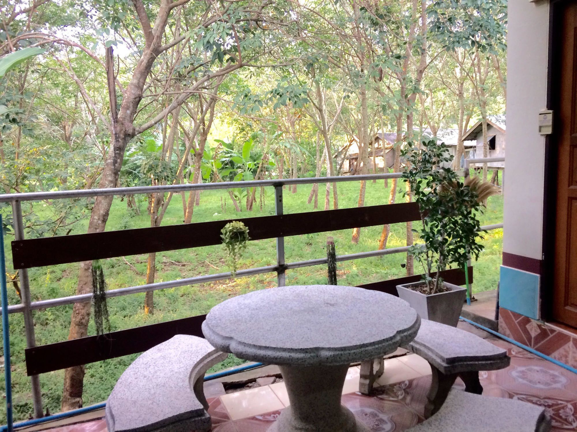 Hide-In House Hotel Koh Lanta Ngoại thất bức ảnh